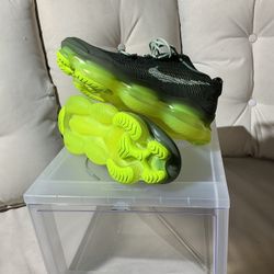 Nike air max scorpion fly knit With Shoe Case