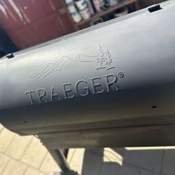 Black Traeger Pro Series 34 Pellet Grill and Smoker