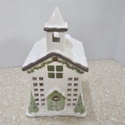 Partylite Village Square Chapel Fragrance Warmer P91137 NIB