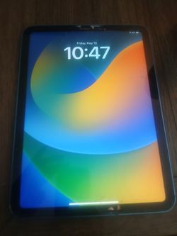 Ipad 10!...cracked screen (works good!)...has IC "ON"...