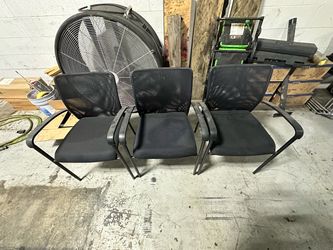 Black Mesh Back Office Guest Chairs – Set of 3