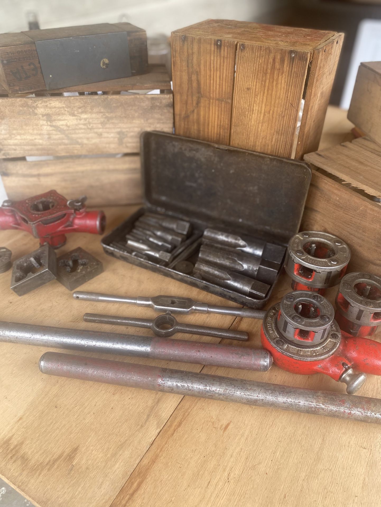 Vintage Threading Tool Lot – Rigid, Greenfield, Card & More