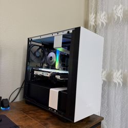 Brand New Gaming PC – GTX 1070, 16GB RAM, Clean NZXT Build