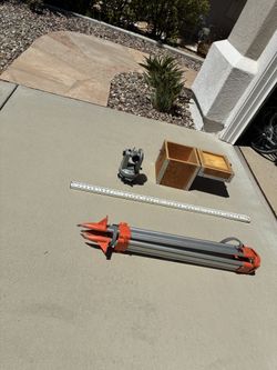Leitz Survey Transit With Pentex Tripod And Holman Adjustable Leveling Stick