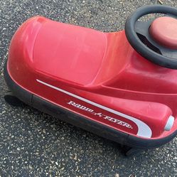 Radio Flyer Toddler/preschool Ride On