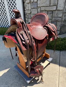 Saddle Western Style