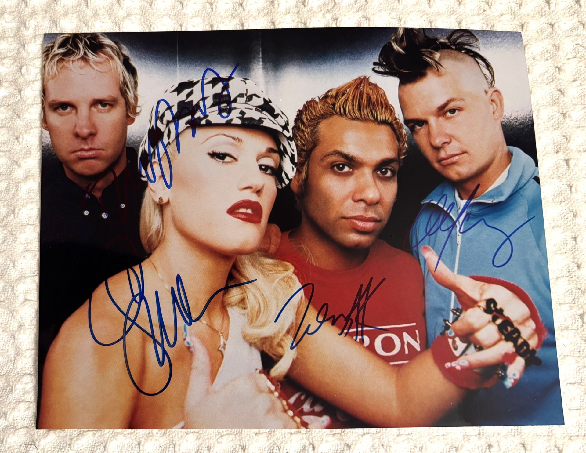 No Doubt band member Signed 8x10