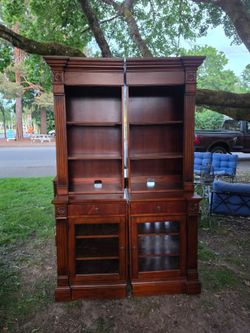 Ethan Allen Entertainment / Display Cabinets – Matching Pair