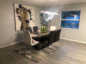Dining room Glass Table