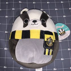 Squishmallow Harry Potter Hufflepuff Badger 8” 
