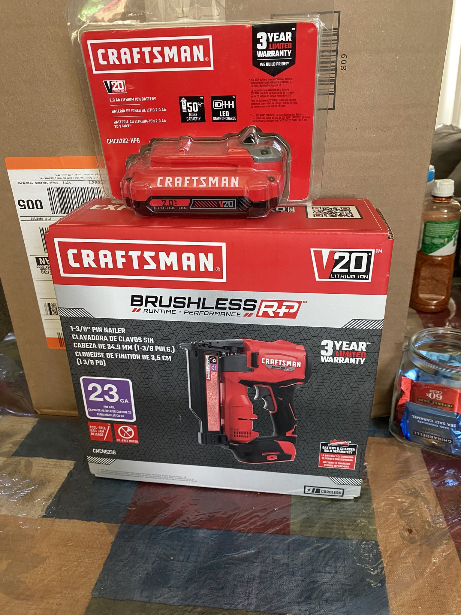 CRAFSMAN 20V 1-3/8” PIN NAILER #CMCN623B PLUS BATTERY 2.0(( Read DescriptionPlease ))