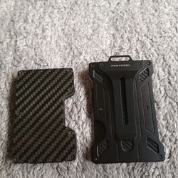 Carbon Fiber Minimalist Wallets