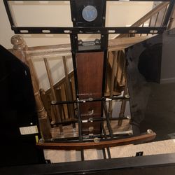 Used Tv Stand With 36 Inch Vizio Tv