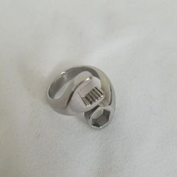 Men's SS Wrench Ring