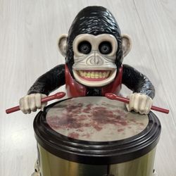 AMC: THE MONKEY POPCORN BUCKET