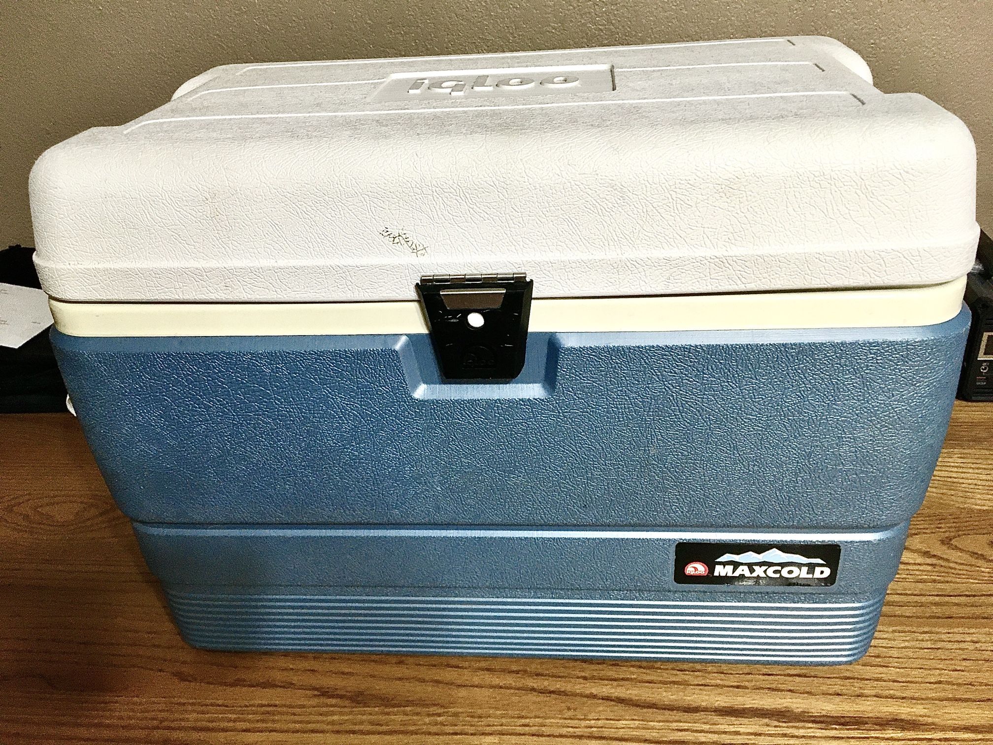 Igloo Maxcold 50 Quart Ice Chest