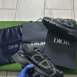 NEW! Dior B30 Designer Sneaker