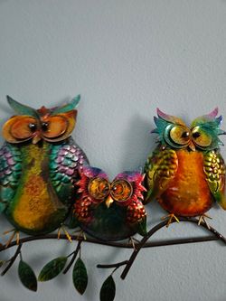 ADORABLE  OWLS  WALL DECOR  NEW
