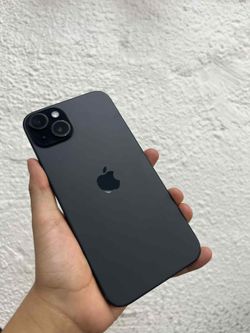 iPhone 15 Plus 128GB UNLOCKED 