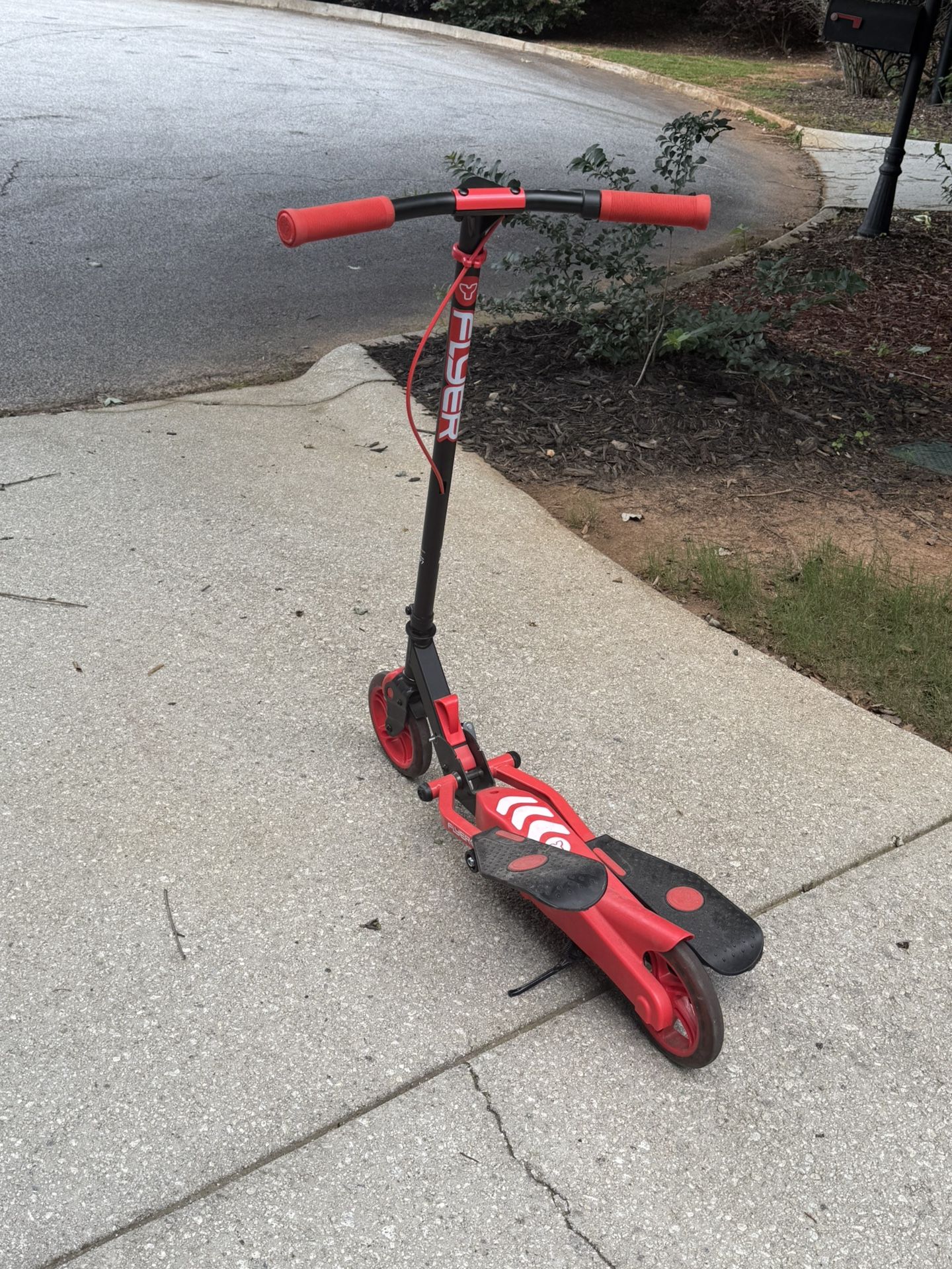 Pedal Flyer Scooter
