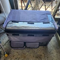 PE2306-008 Alpicool 40 Portable Refrigerator/Freezer
