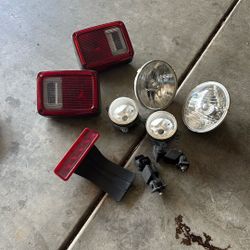 Jeep Jk 2013 Stock Lights 