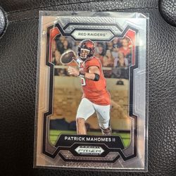 PATRICK MAHOMES RED RAIDERS PRIZM COLLEGE PANINI  NFL SPORTS CARD!