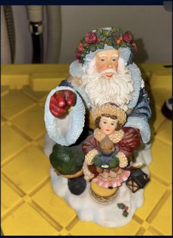 Christmas Decor Ceramic Santa And Child 