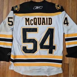 Adam McQuaid Boston Bruins Autographed Jersey White Men's Medium