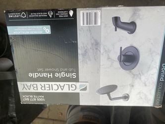 Tub and shower set new$80