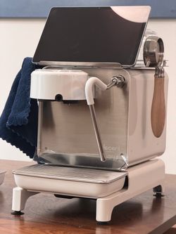 2021 Decent DE1XL Espresso Machine - fully refurbished with warranty through 2026