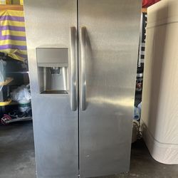 Frigidaire refrigerator