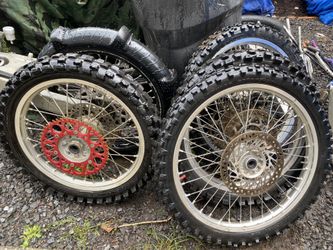 2000 kx250 wheels and swing arm