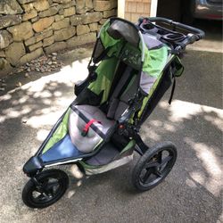 B.O.B Stroller Green BOB stroller Used