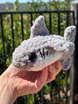 Small Crochet Shark 🦈 plushie 🦈 handmade 🦈