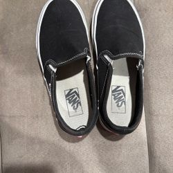 Black Vans 