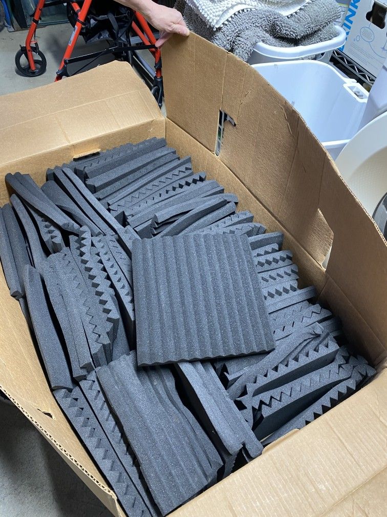 Soundproofing  100 squares,  black