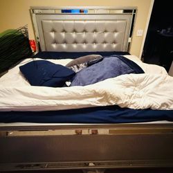 King Size Bed Frame And Matching Dresser