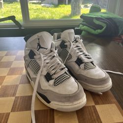 Military black jordan 4 size 9