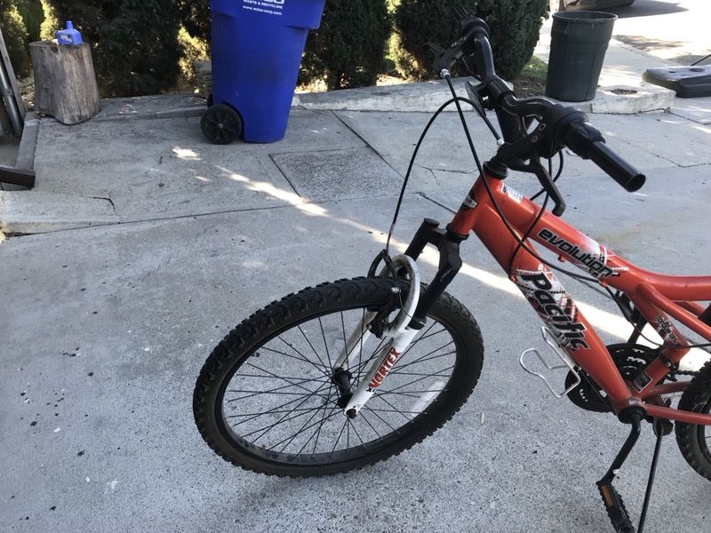 Pacific evolution 24 inch boy's mountain bike new arrivals