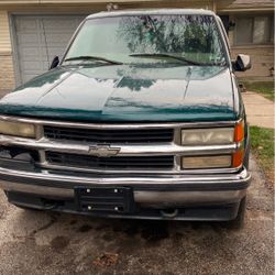 Chevy SUV 89 Yukon