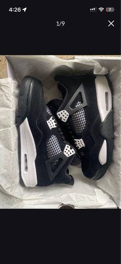 Both men size 10 bundle or sold separately look at my page for the rest of pics