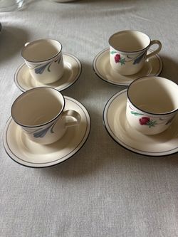 Lenox Poppies on Blue Cups & Saucers – Set of 4 – Chinastone USA
