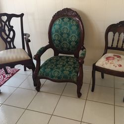 Antique Chairs / Dining Or Room Chairs