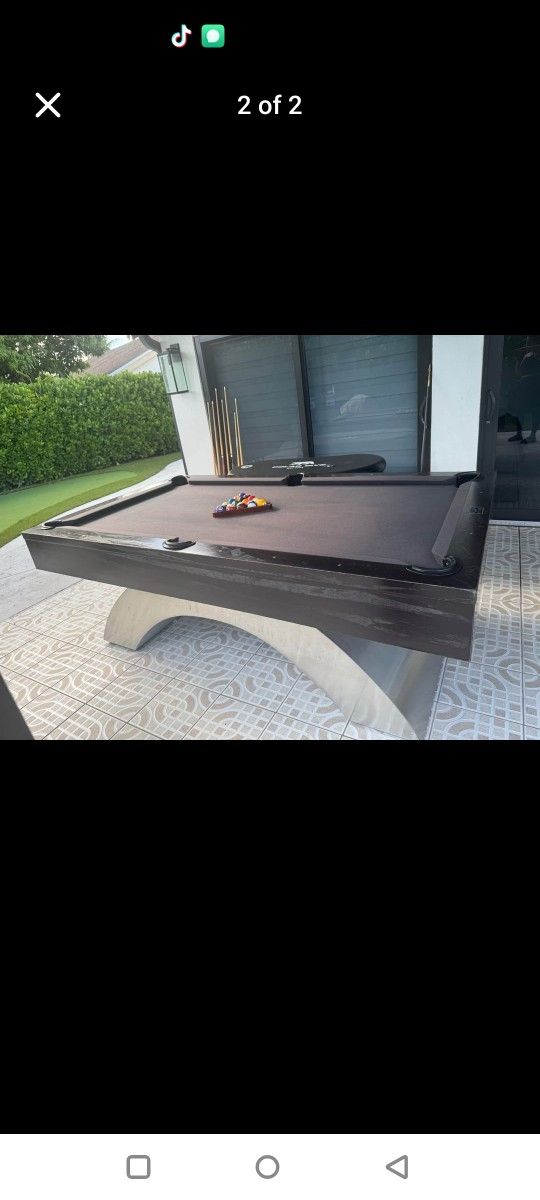 Modern Pool Table