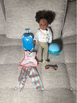 18” Travel Doll Lot African American Doll Clothes Helmet Suitcase Blanket Accessories