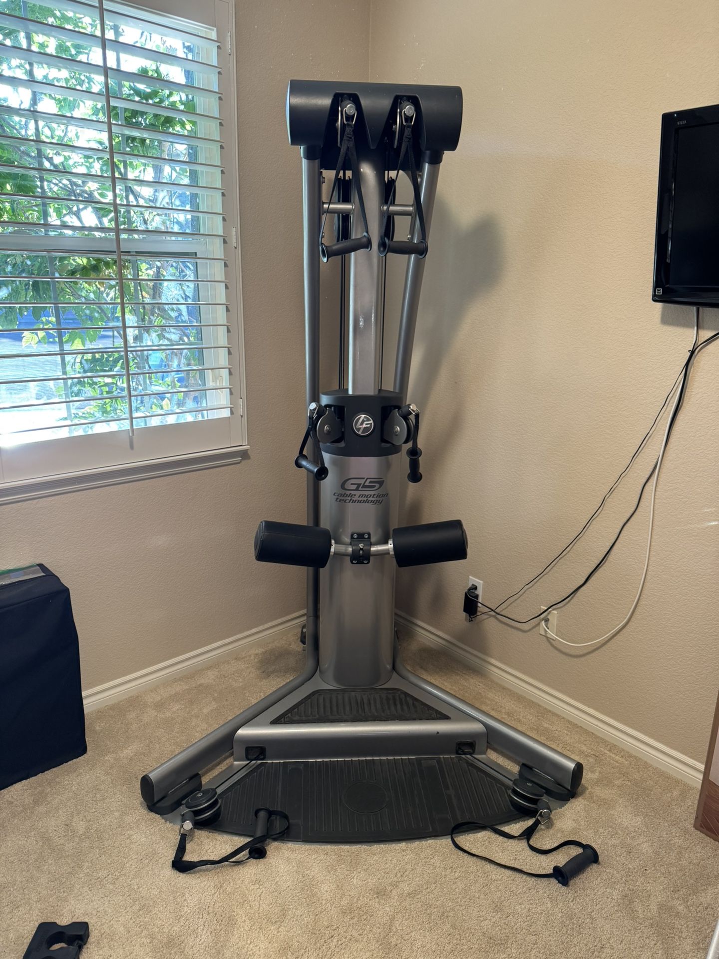 Life Fitness G5 Cable Machine