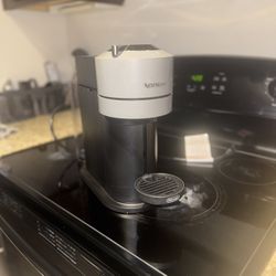 Nespresso Vertue Coffe Machine 