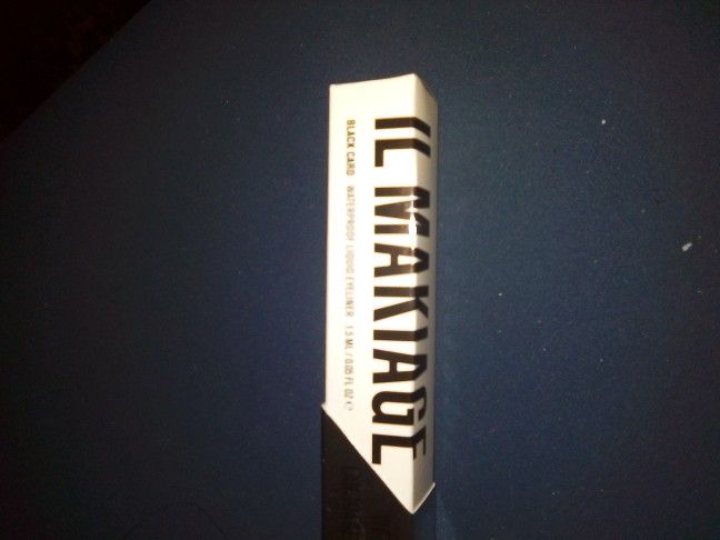 IL Makiage Waterproof Liquid Eyeliner- Black Card