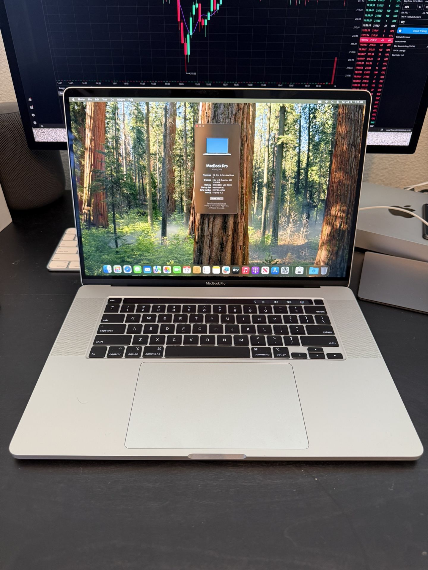 2019 Apple 16” MacBook Pro Core i7 32GB Ram 512SSD! 30 day warranty! We offer financing!